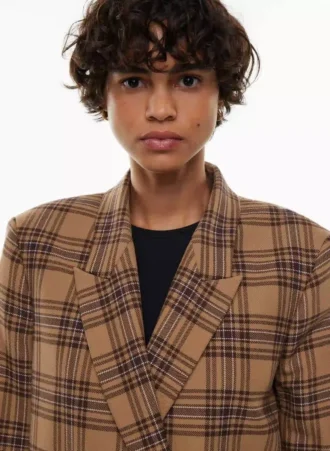 Blazer Cherrelle