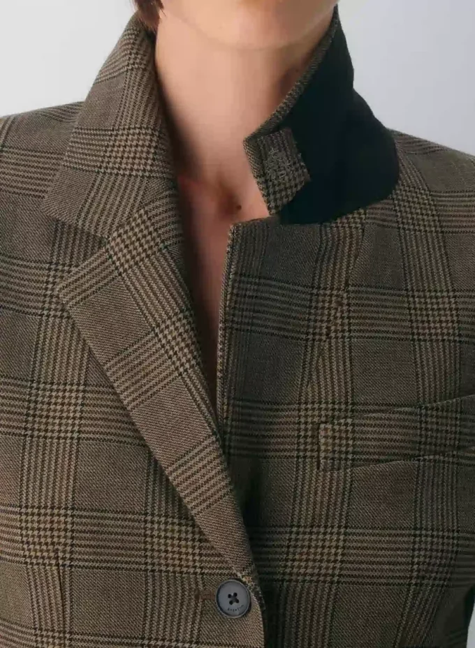 Blazer destacado – (Re)ssential Blazer destacado – (Re)ssential