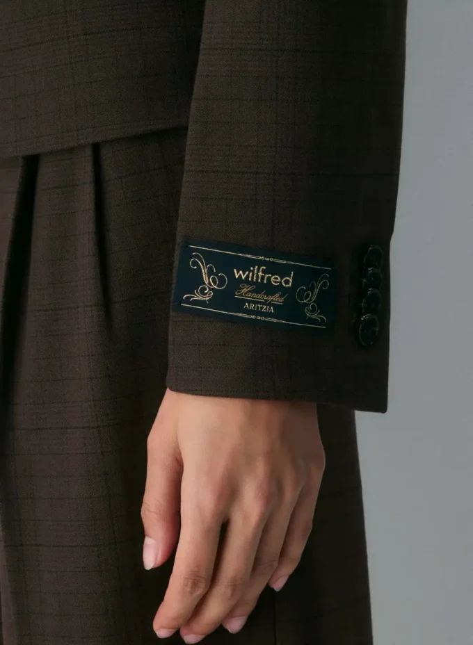 Blazer Etiquette – Sarga Blazer Etiquette – Sarga
