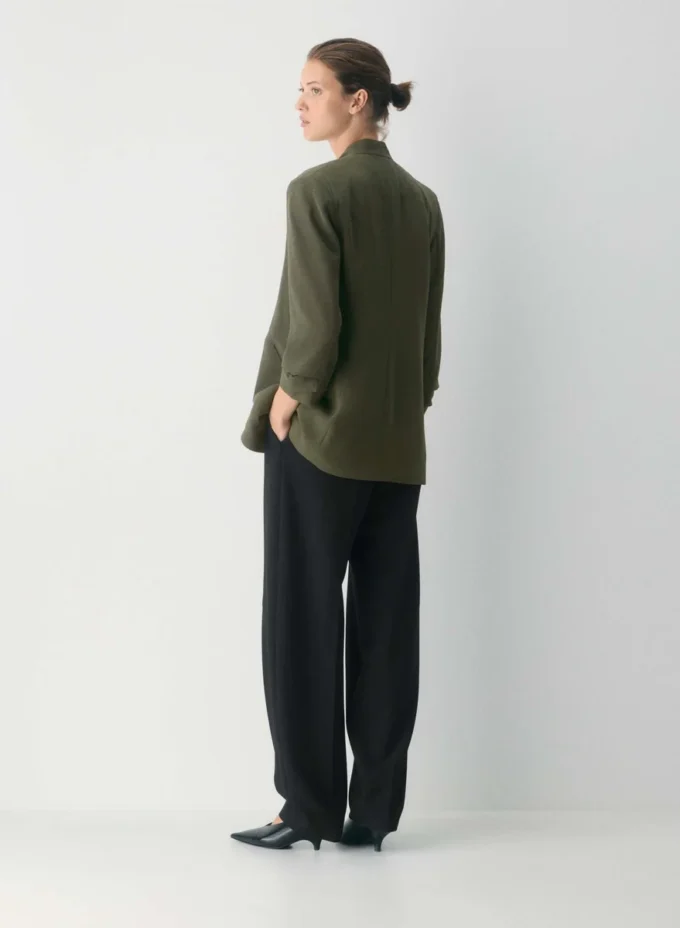 Blazer Power – Mirror Crepe™ Blazer Power – Mirror Crepe™