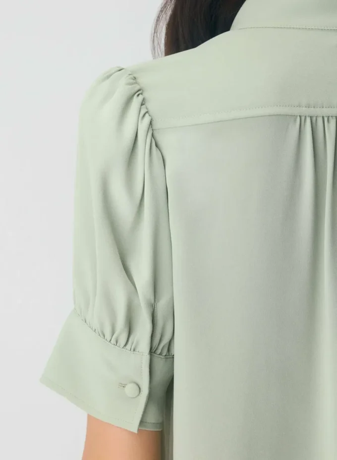 Blusa de manga corta Delphine Blusa de manga corta Delphine