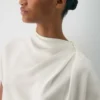 Blusa de satén Nominee