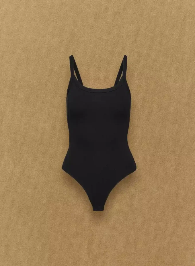 Body de cuello redondo con ribete HomeStretch™