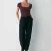 Body original con cuello cuadrado y contorno