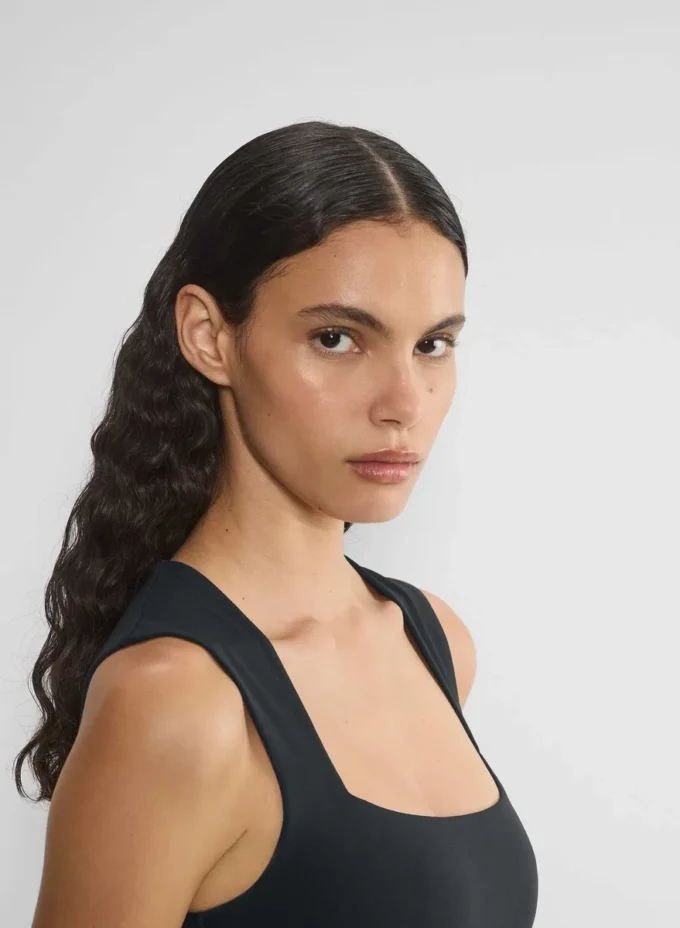 Body Original Contour Esteem Body Original Contour Esteem