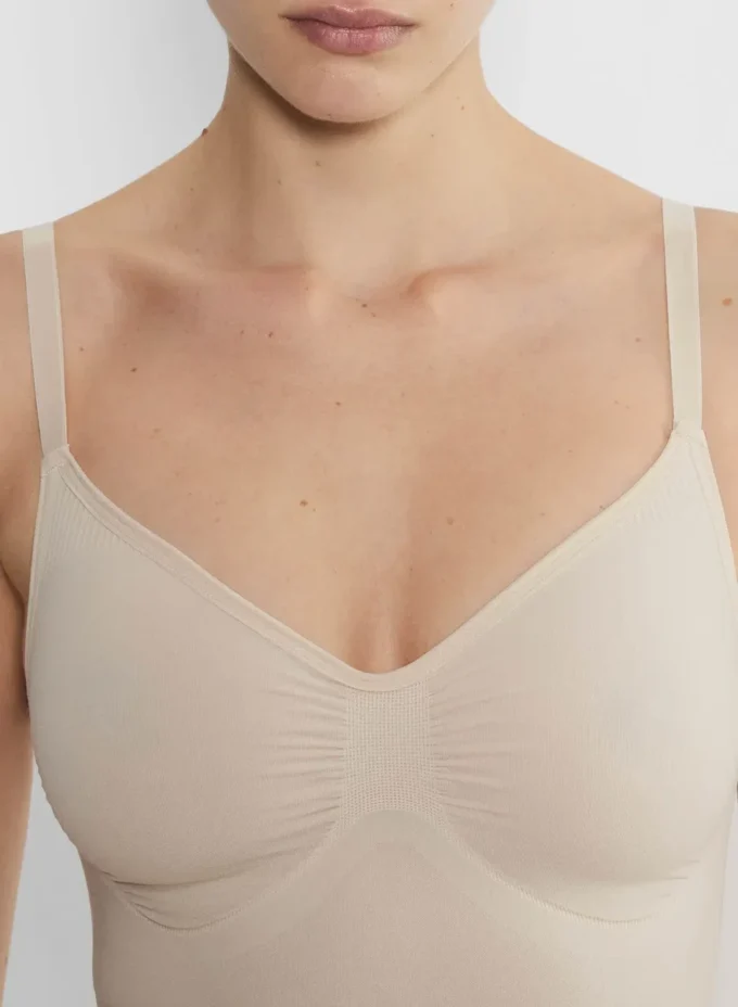 Body sin costuras ShapeEnhance™ hasta la mitad del muslo Body sin costuras ShapeEnhance™ hasta la mitad del muslo
