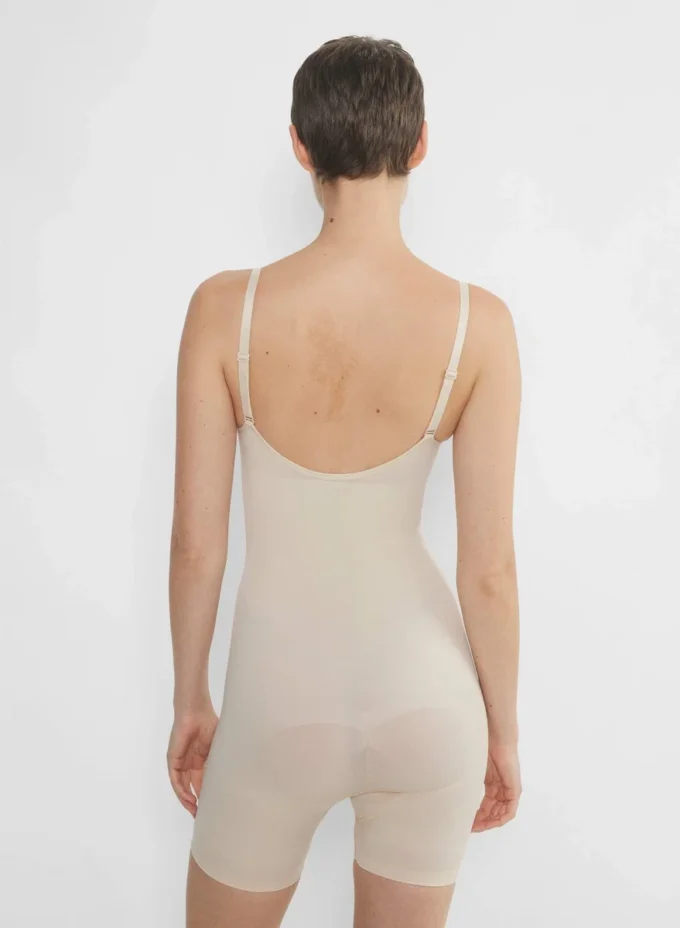 Body sin costuras ShapeEnhance™ hasta la mitad del muslo Body sin costuras ShapeEnhance™ hasta la mitad del muslo