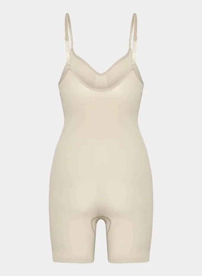 Body sin costuras ShapeEnhance™ hasta la mitad del muslo Body sin costuras ShapeEnhance™ hasta la mitad del muslo