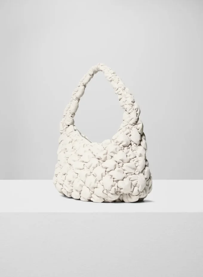 Bolso más grande del curador Bolso más grande del curador