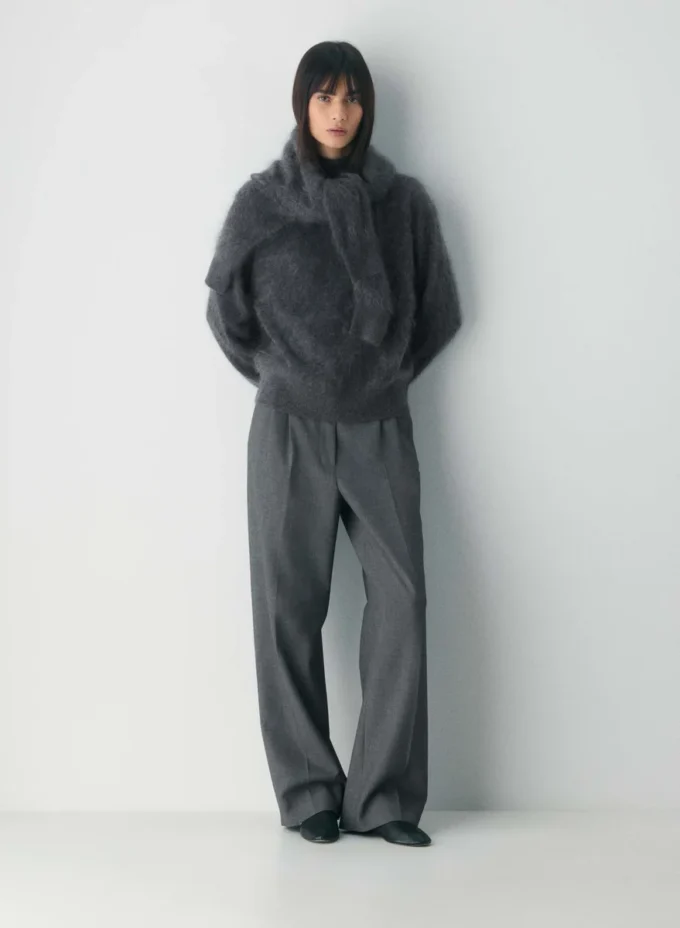Brushed Cashmere Cuello alto holgado Brushed Cashmere Cuello alto holgado