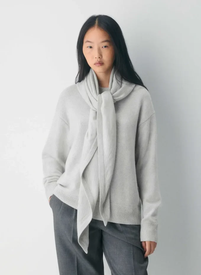 Bufanda triangular de lana merino Bufanda triangular de lana merino