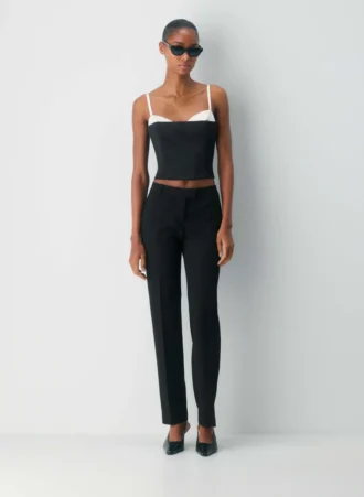 Bustier de satén hipnótico
