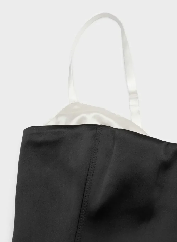 Bustier de satén hipnótico Bustier de satén hipnótico