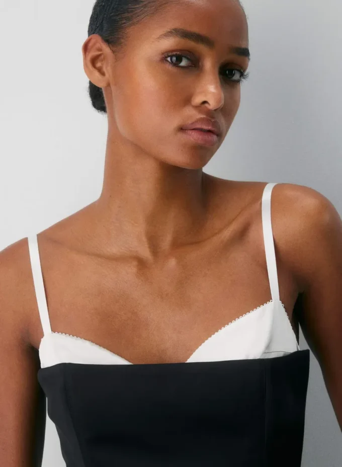 Bustier de satén hipnótico Bustier de satén hipnótico