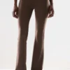 BUTTER Cheeky Hi-Rise Flare 32″ Legging