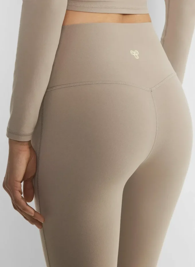 BUTTER Cheeky Hi-Rise Flare Legging
