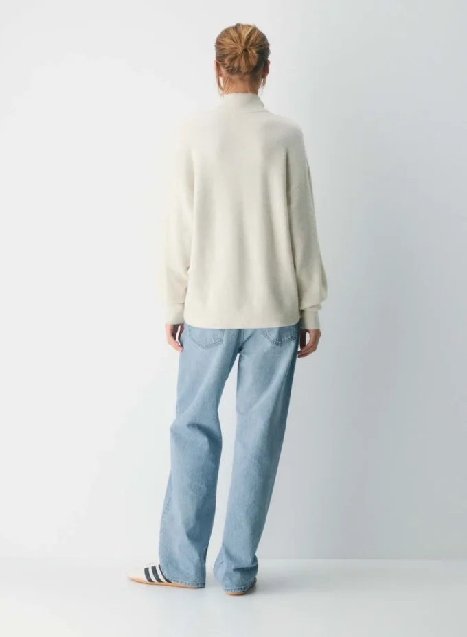 Caddie Sweater Caddie Sweater