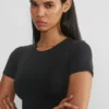 Camiseta corta con cuello redondo Original Contour