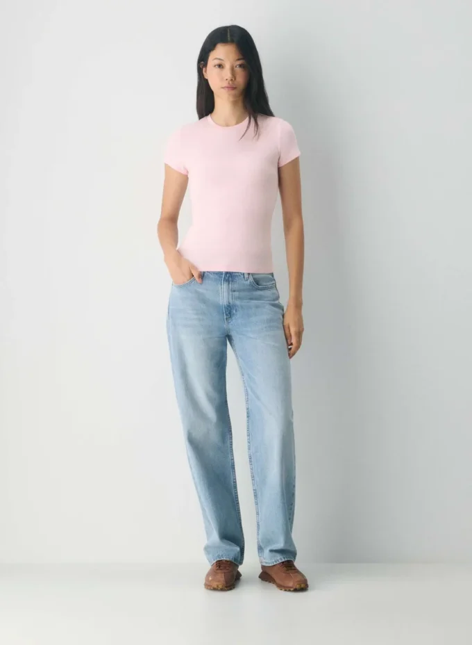 Camiseta de cuello redondo con tejido acanalado HomeStretch™