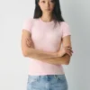 Camiseta de cuello redondo con tejido acanalado HomeStretch™
