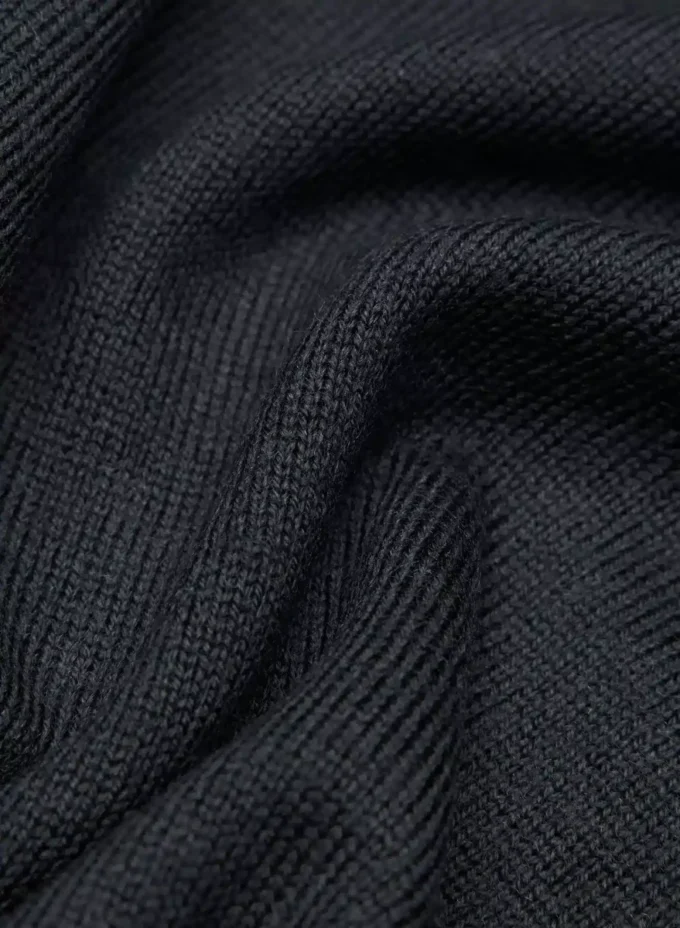 Camiseta de cuello redondo de lana merino