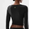 Camiseta de manga larga con cuello redondo y manga larga