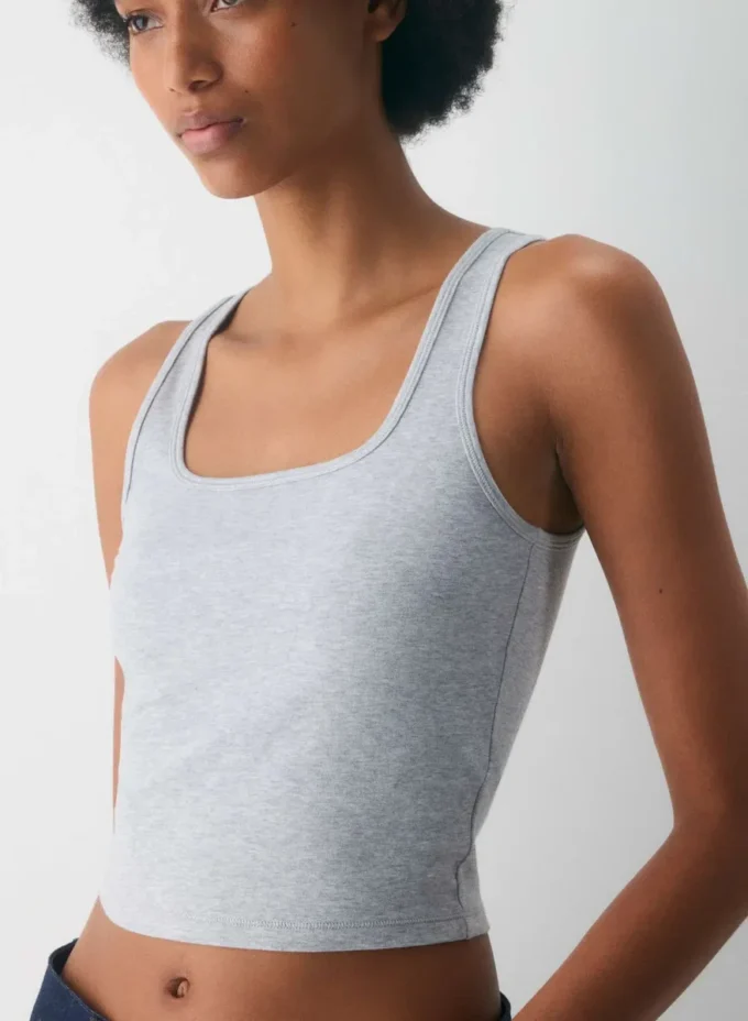Camiseta sin mangas con cuello cuadrado HomeStretch™ Smooth Camiseta sin mangas con cuello cuadrado HomeStretch™ Smooth