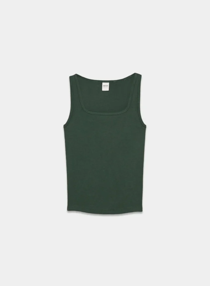 Camiseta sin mangas con cuello cuadrado y ribete HomeStretch™ Camiseta sin mangas con cuello cuadrado y ribete HomeStretch™