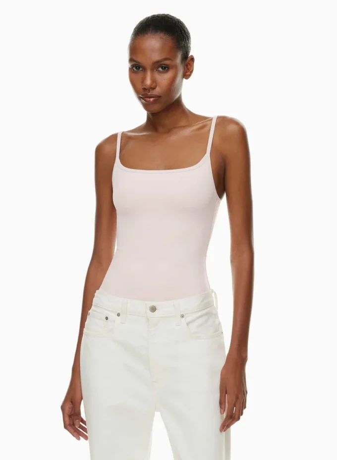 Camiseta sin mangas Contour Swoop Camiseta sin mangas Contour Swoop