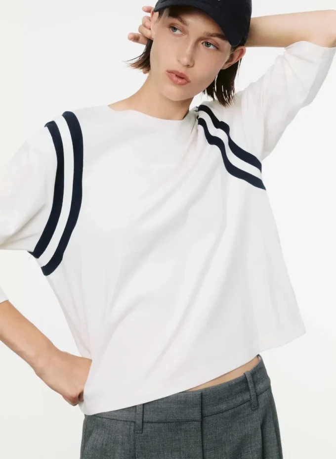 Camiseta Soft Feels™ Ace Camiseta Soft Feels™ Ace