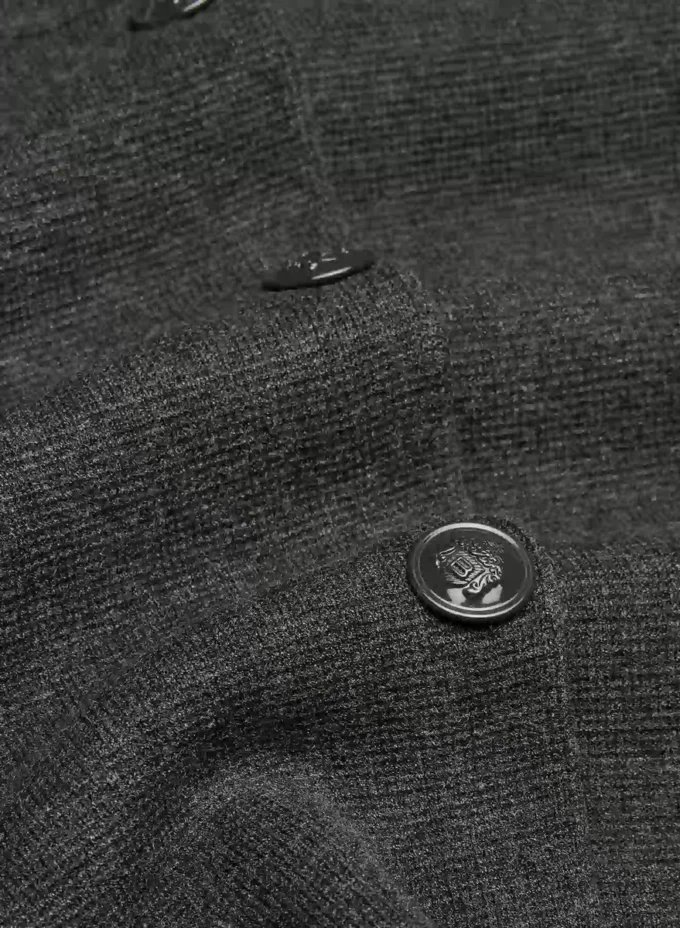 Cardigan notable Cardigan notable