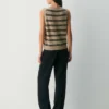 Chaleco de punto de cuello redondo Bare Cashmere Chaleco de punto de cuello redondo Bare Cashmere