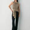 Chaleco de punto de cuello redondo Bare Cashmere Chaleco de punto de cuello redondo Bare Cashmere