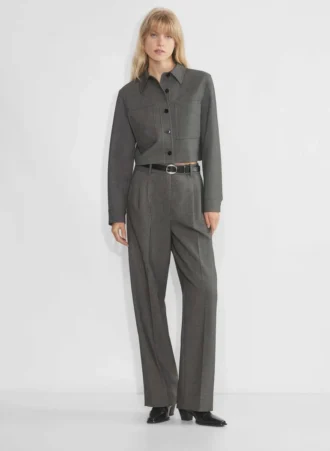 Chaqueta corta pequeña – (Re)ssential