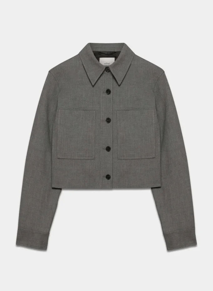 Chaqueta corta pequeña – (Re)ssential Chaqueta corta pequeña – (Re)ssential