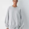 cómodo tejido de felpa. Nueva sudadera Mega Crew