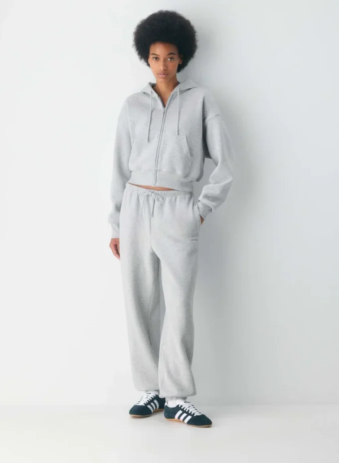 Cómodos pantalones de chándal mega holgados