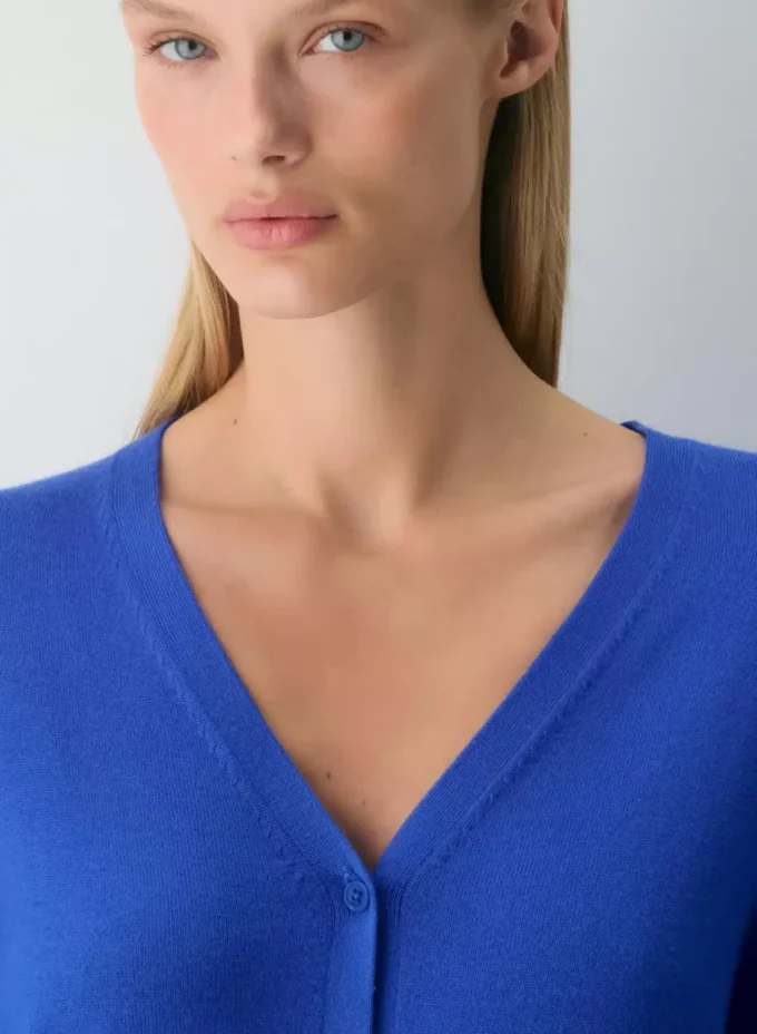 Cárdigan con cuello en V de lana merino Bare