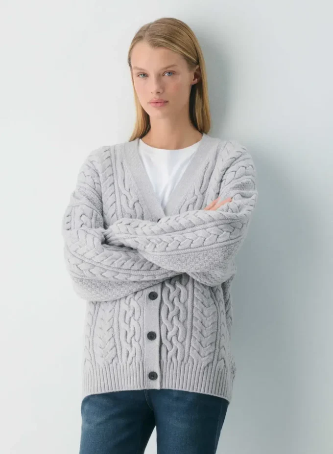 Cárdigan de cuello en V de lana merino Heritage Knit