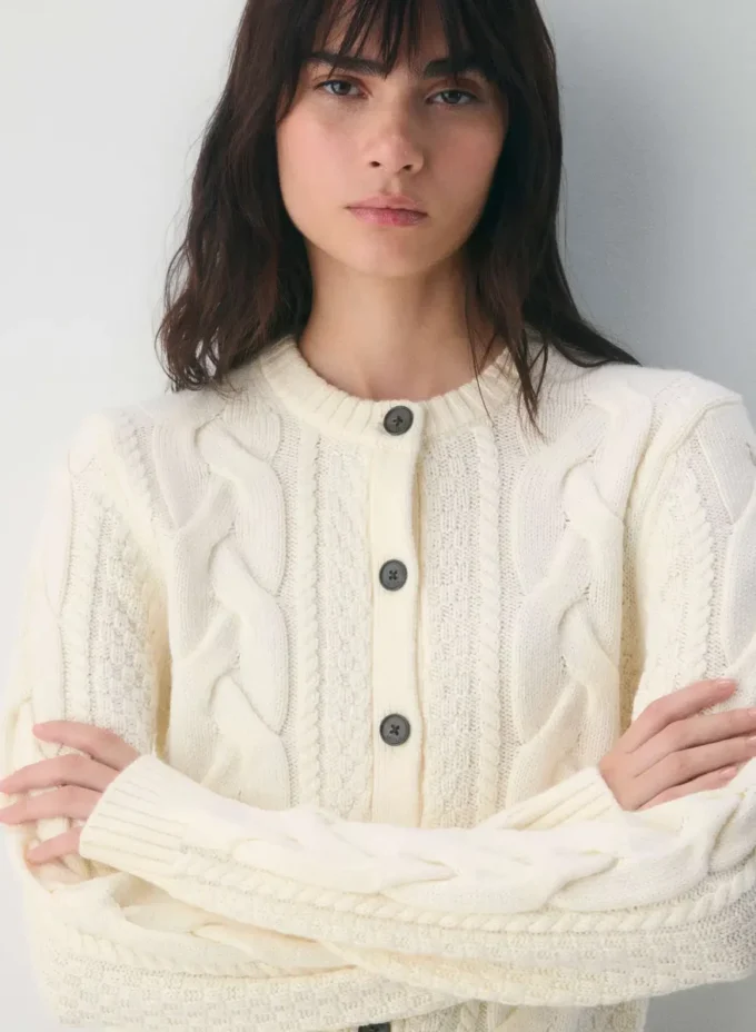 Cárdigan de cuello redondo de lana merino Heritage Knit Cárdigan de cuello redondo de lana merino Heritage Knit
