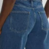 Denim Forum Kai Curve-fit Relaxed Mid-rise Barrel Jean Denim Forum Kai Curve-fit Relaxed Mid-rise Barrel Jean