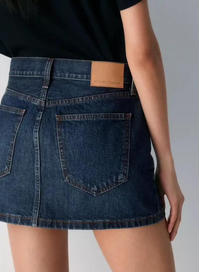 Denim Forum La falda vaquera Ricci de los años 90