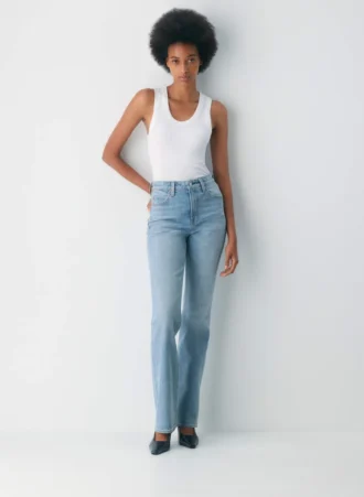 Denim Forum Los vaqueros slim bootcut de talle alto Nina de los años 90