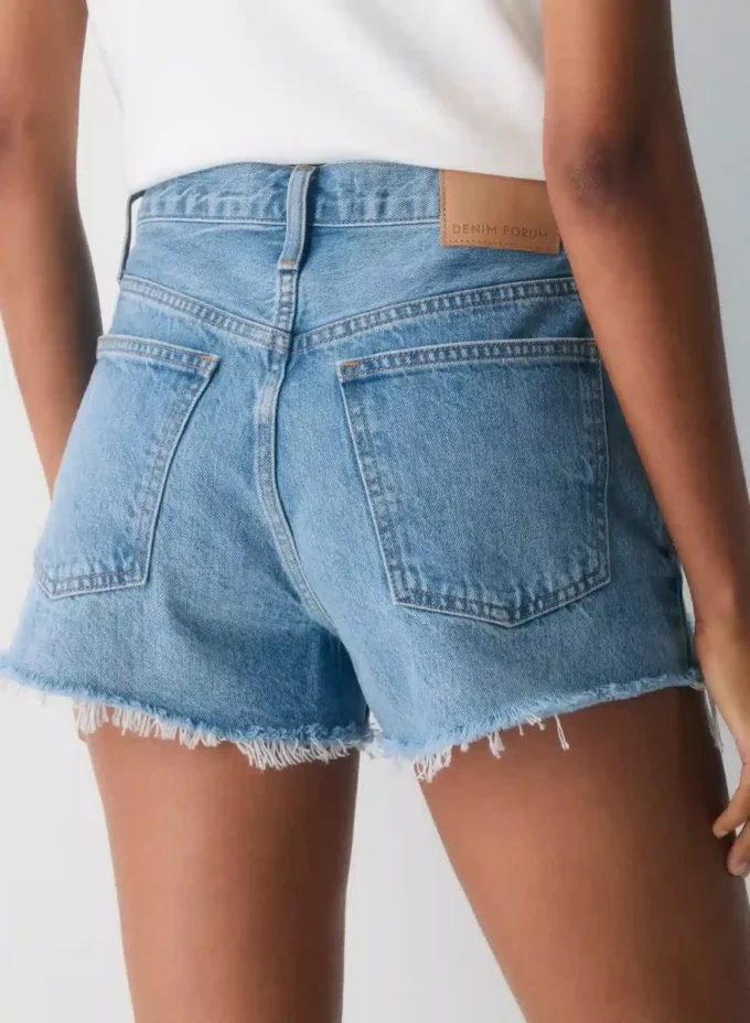 Denim Forum Pantalones cortos vaqueros vintage de los 90 Denim Forum Pantalones cortos vaqueros vintage de los 90