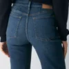 Denim Forum The ’90s Snatched Vaqueros rectos de talle medio Denim Forum The ’90s Snatched Vaqueros rectos de talle medio