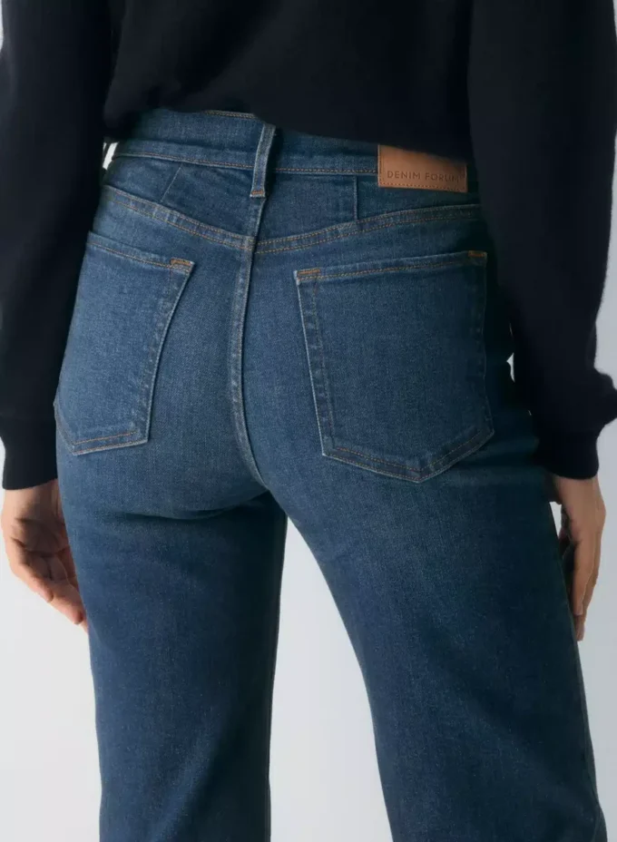 Denim Forum The ’90s Snatched Vaqueros rectos de talle medio Denim Forum The ’90s Snatched Vaqueros rectos de talle medio