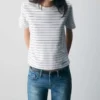 Denim Forum Tilda Vaqueros rectos de talle bajo y corte curvo Denim Forum Tilda Vaqueros rectos de talle bajo y corte curvo