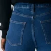 Denim Forum Uma Curve-fit Hi-rise Straight Jean Denim Forum Uma Curve-fit Hi-rise Straight Jean