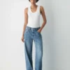 Denim Forum Vaqueros boyfriend holgados de talle bajo de los 90 Denim Forum Vaqueros boyfriend holgados de talle bajo de los 90