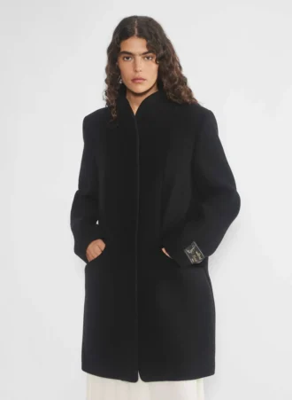 El abrigo Cocoon: suave lana y cachemira.